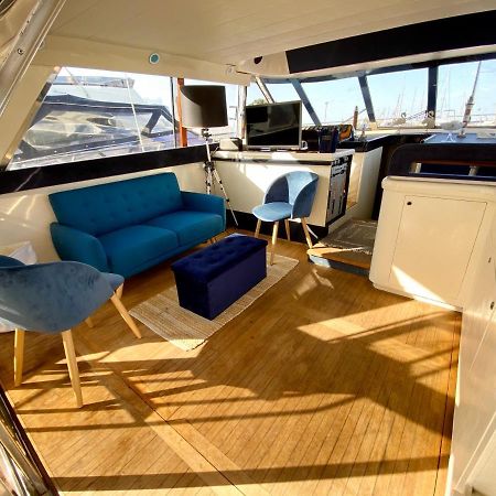 Отель Panaby Houseboat Палермо Экстерьер фото