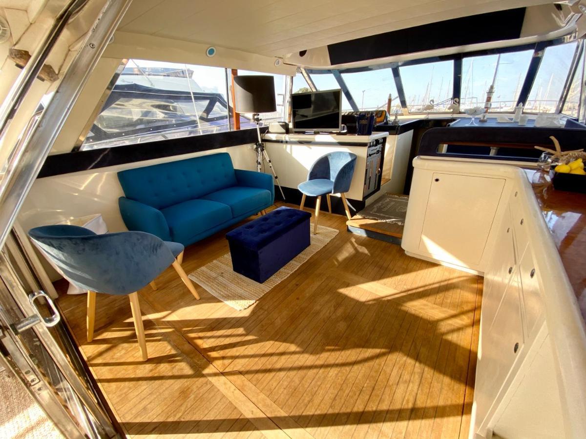 Отель Panaby Houseboat Палермо Экстерьер фото